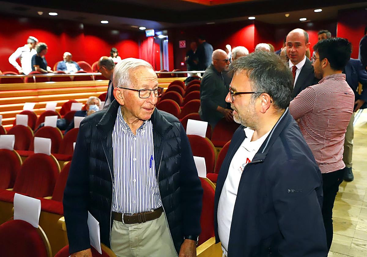 El parque temático, con el ferrocarril como eje central, plantea ahondar en la idea de miranda como nudo de comunicaciones.