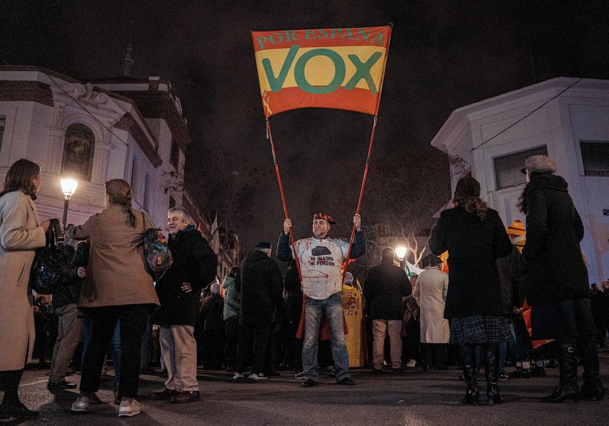 Vox protesta en el estreno en Madrid de la obra 'Altsasu'