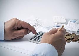 Por debajo del salario mínimo