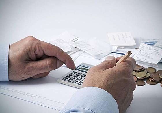 Por debajo del salario mínimo