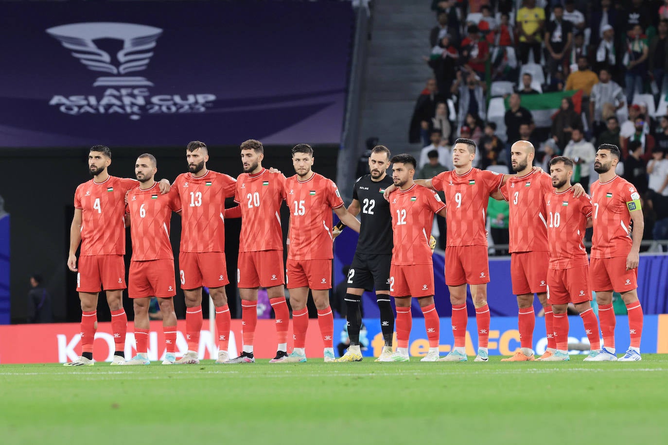 la selección de Palestina, antes de jugar contra Irán.