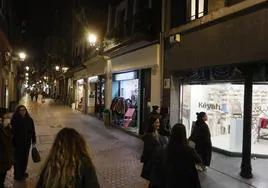 Lonjas en la calle Artekale alquiladas con el apoyo del Ayuntamiento.