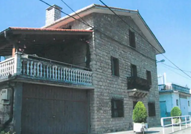 El edificio original, el caserío Goiatz Berri.