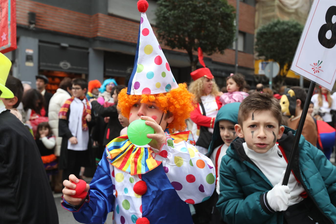 Desfile del Carnaval de Deusto, en imágenes