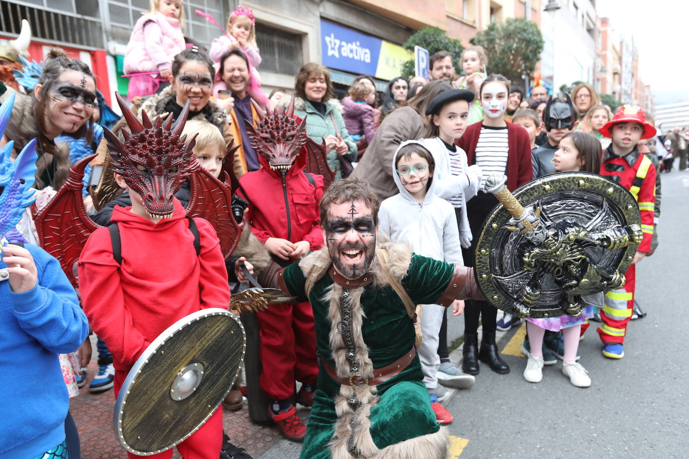 Desfile del Carnaval de Deusto, en imágenes