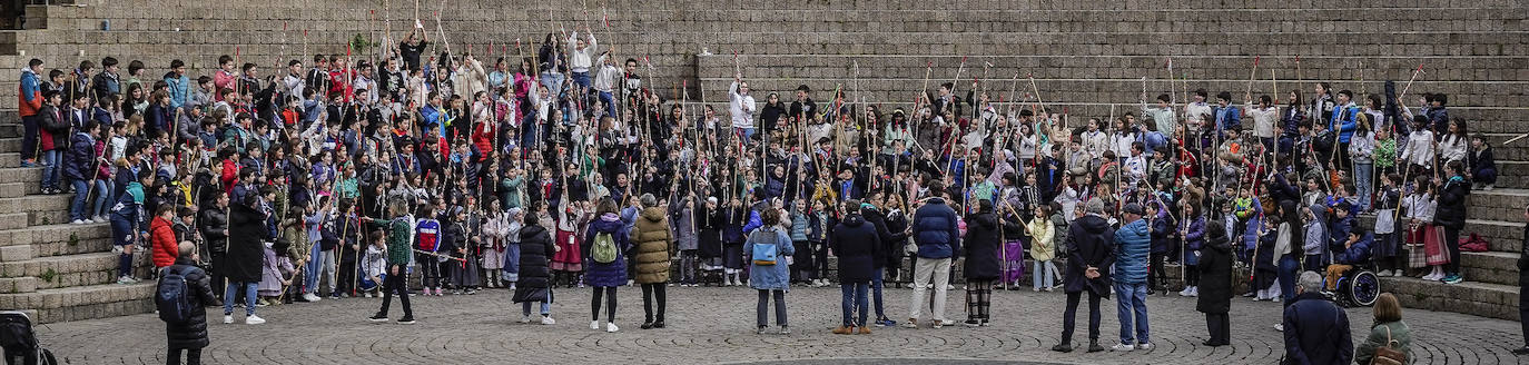 Vitoria alarga cuatro días la fiesta de Santa Águeda