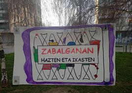 Las familias de Zabalgana recogen firmas para pedir la ampliación del instituto