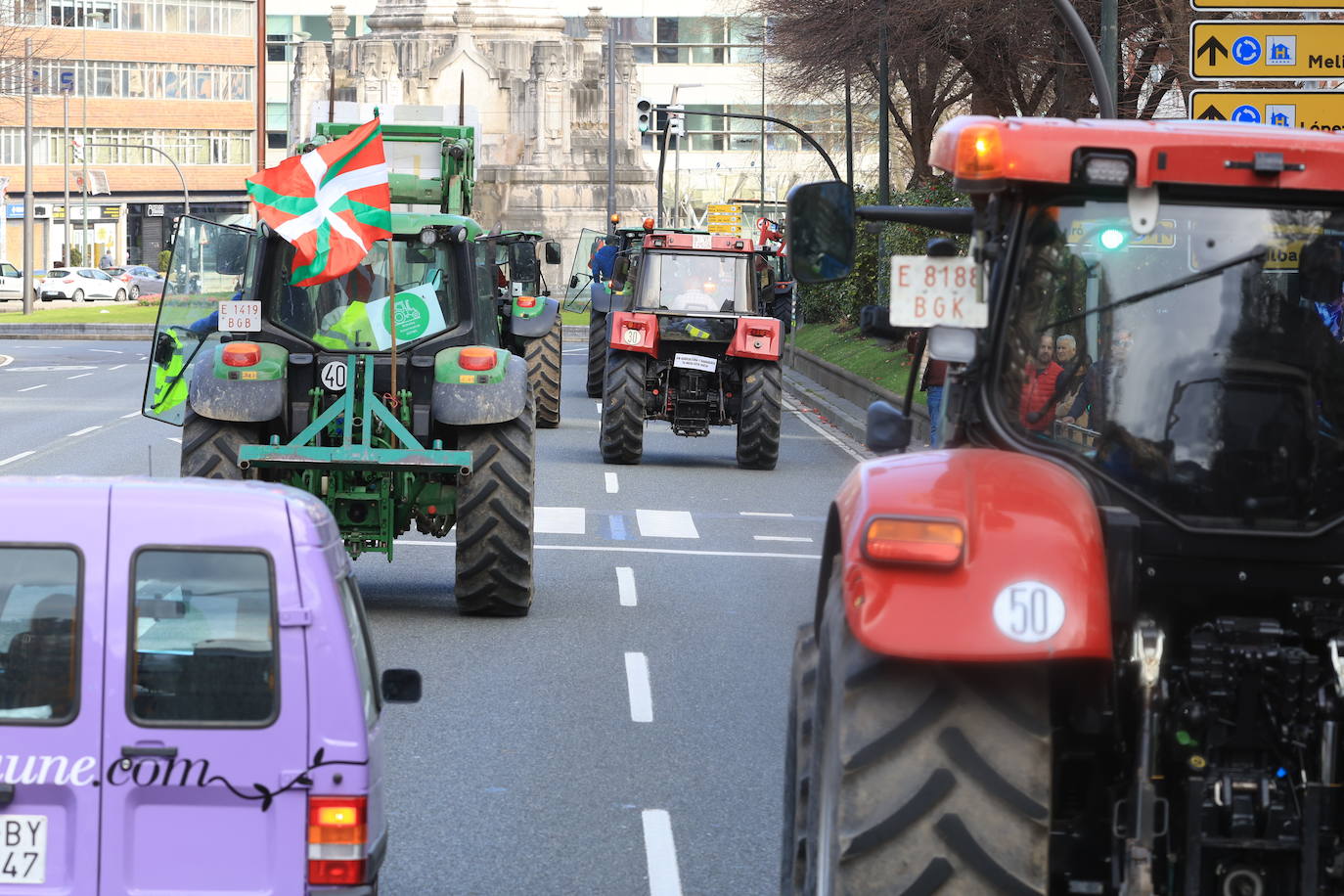 Bilbao recibe a la &#039;tractorada&#039;