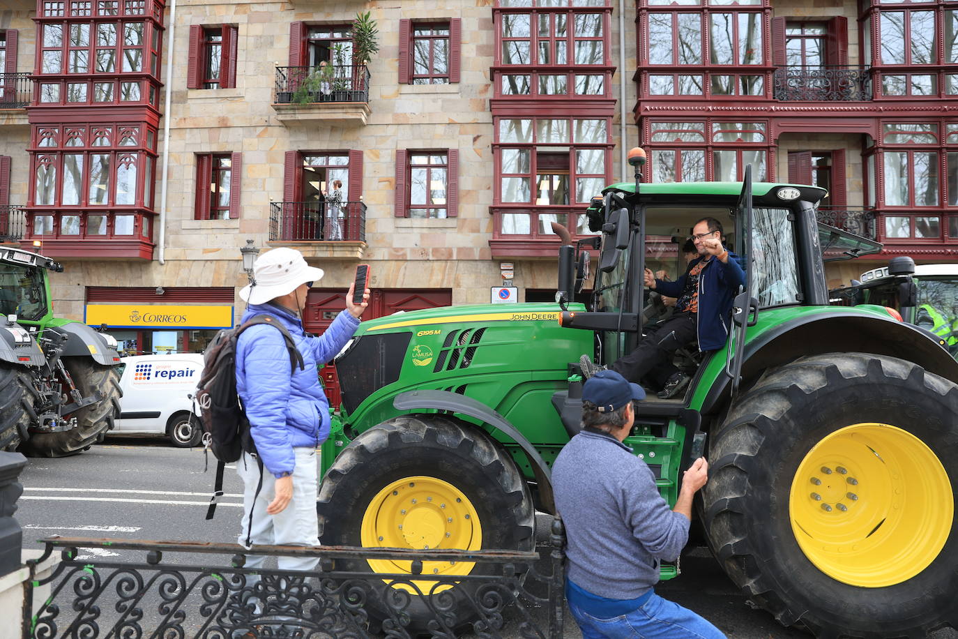 Bilbao recibe a la &#039;tractorada&#039;