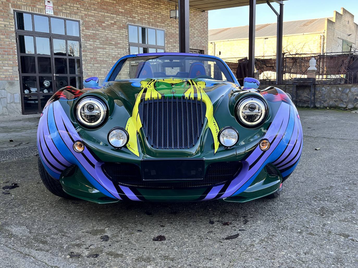 Un creador bilbaíno impulsa el primer &#039;coche-mural&#039; del mundo