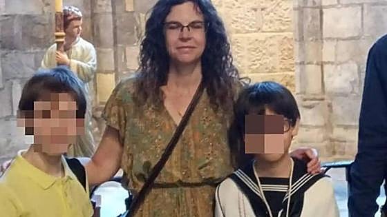 Dos hermanos «tímidos» que sufrieron una «dura» adopción