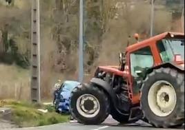 El ganadero que provocó con su tractor un accidente grave en el Valle de Mena queda en libertad con cargos