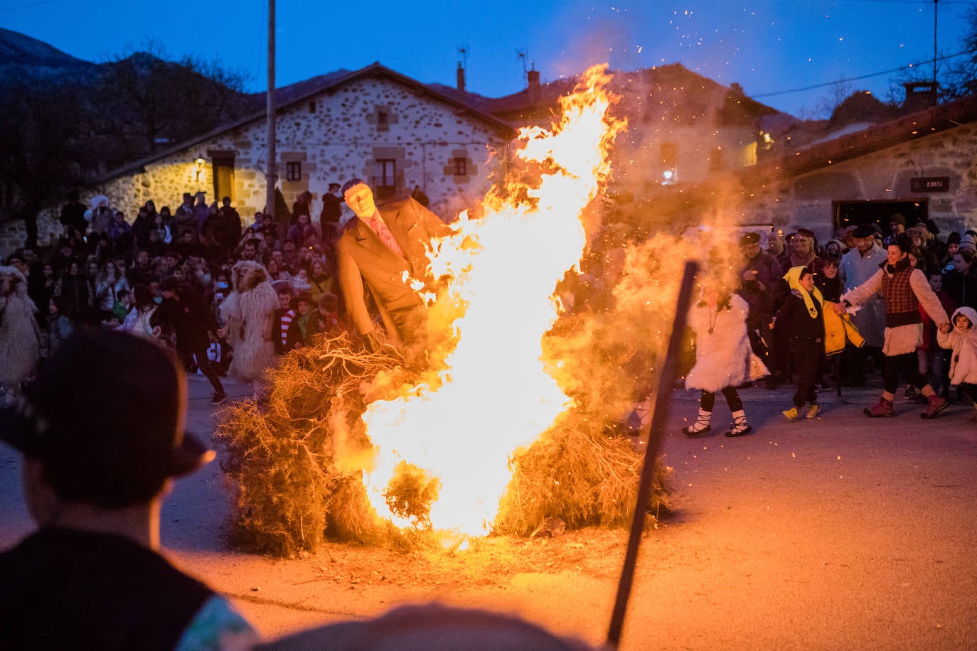 La quema de Markitos en Zalduondo