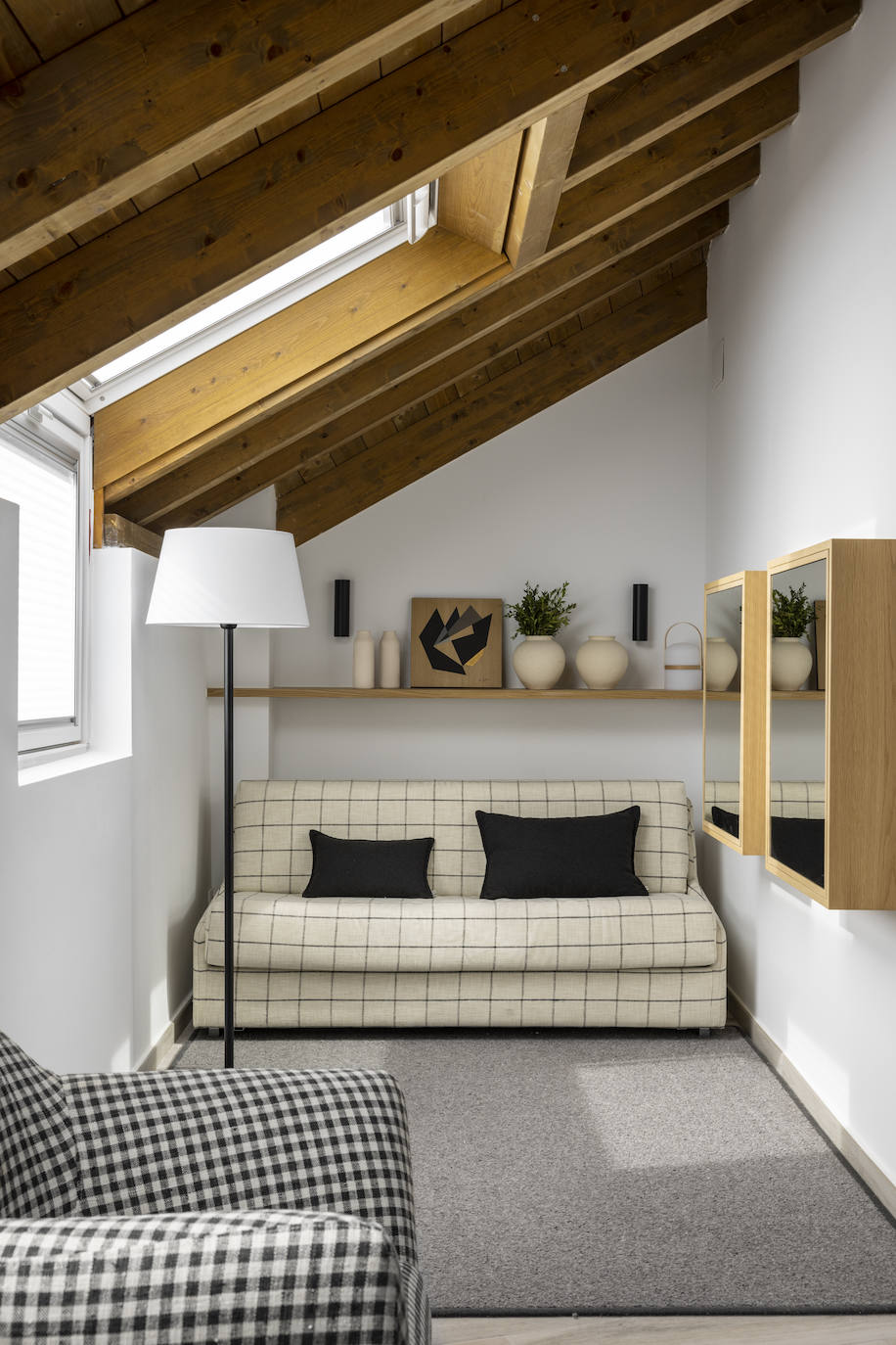 El piso de 70 metros de un matrimonio en el centro de Bilbao donde se aprovecha cada milímetro