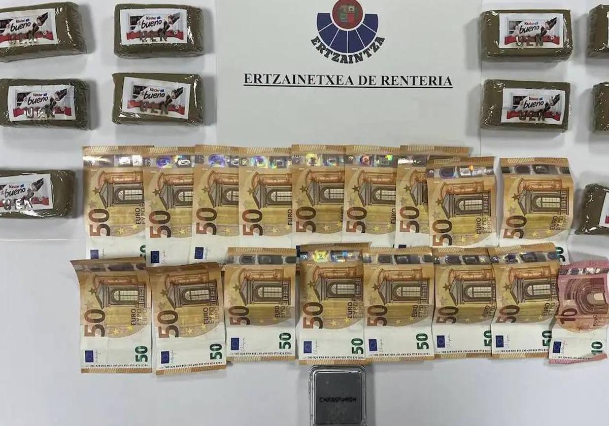 Detenido en Lezo un joven que escondía un kilo de hachís en paquetes de 'Kinder Bueno'