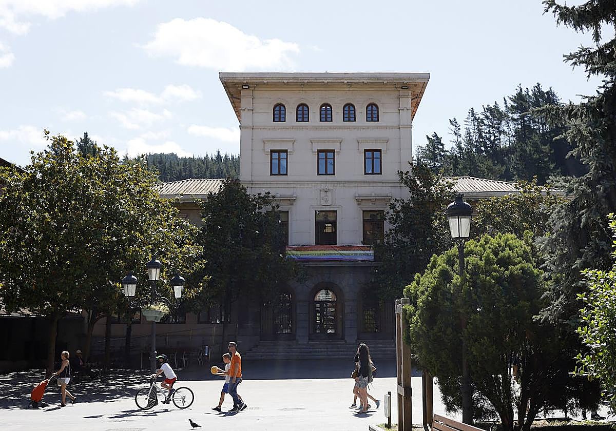 La formación impartida será de 250 horas.