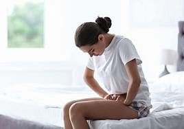 Endometriosis, la enfermedad 'silenciosa': «Se cree que la regla tiene que doler, y no debe hacerlo»