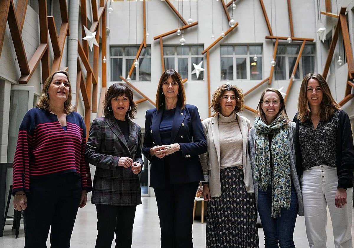 La mitad de las mujeres que trabajan a tiempo parcial querrían hacerlo a jornada completa