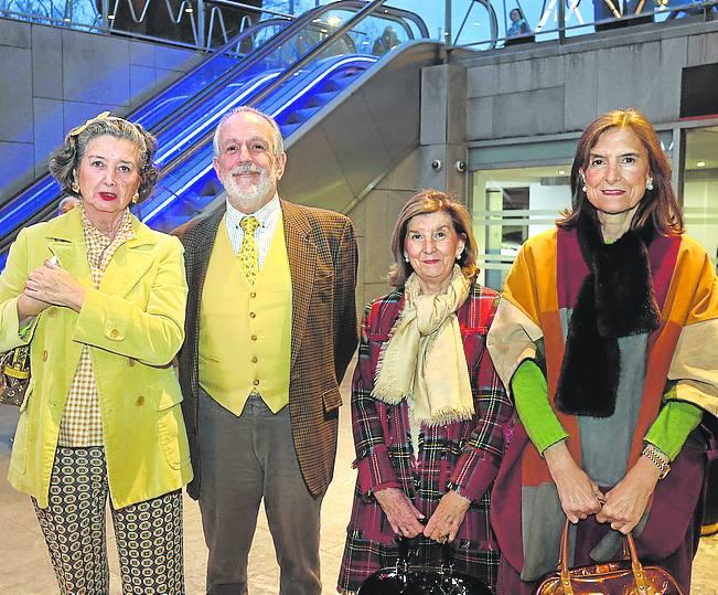 Elena Martínez-Sapiña, Javier Gimeno, Carmen e Inmaculada Maturana. 