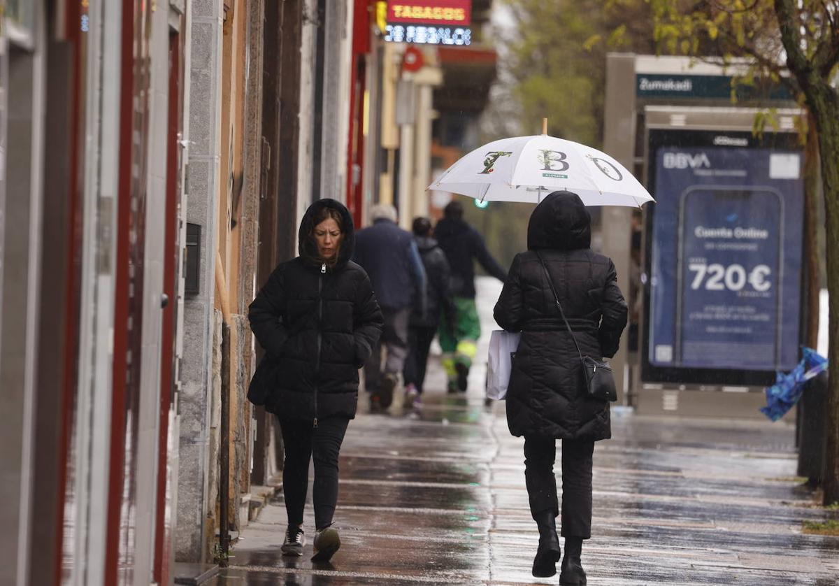 Día de paraguas en Vitoria.