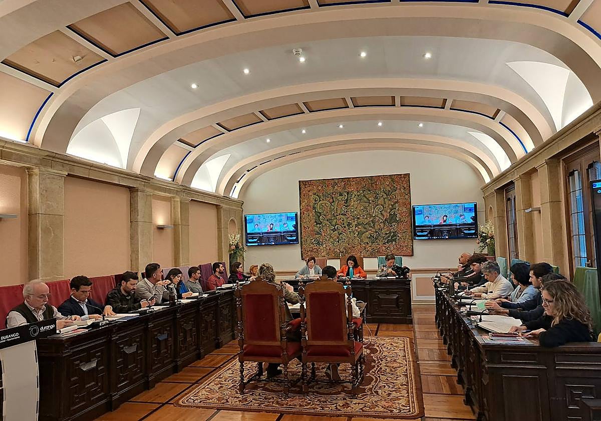 Los partidos políticos debatieron en el último pleno municipal del Ayuntamiento de Durango
