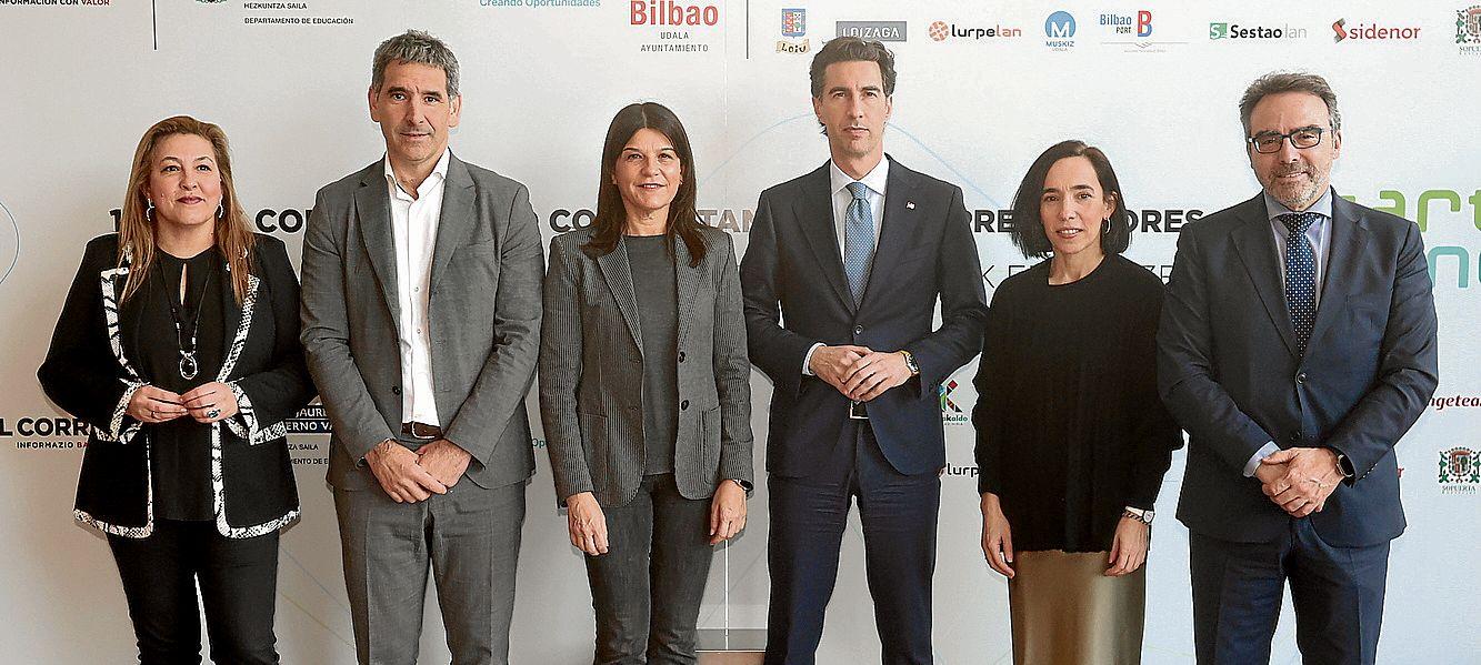 María Saiz, Rikardo Lamadrid, Amaia Ruiz, Xabier Ochandiano, Saioa Urizar y Carmelo Lezana. 