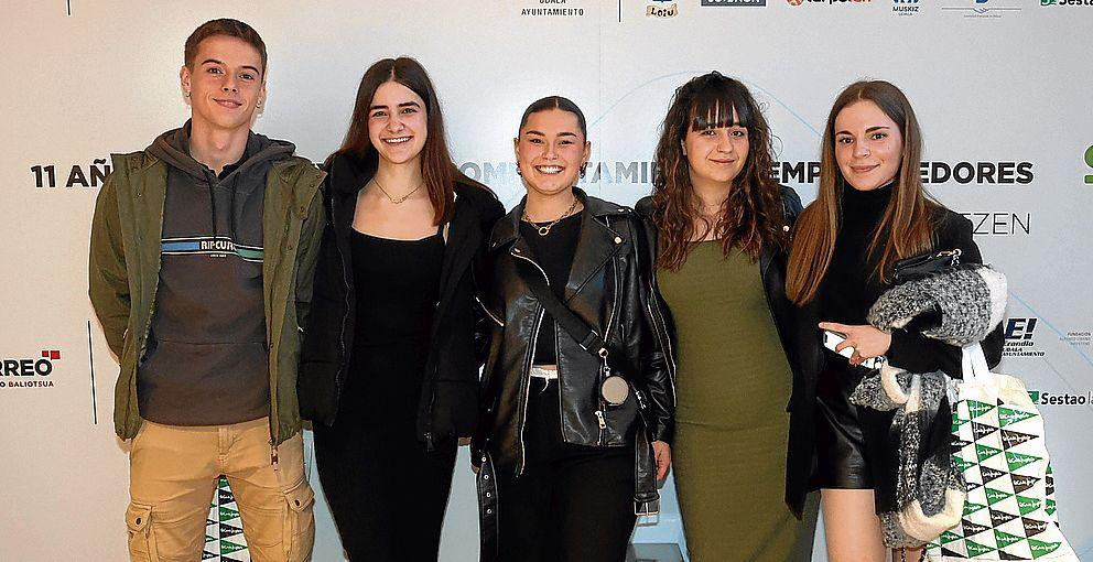 Josu Larrondo, Uxue Izagirre, Ainhize Durán, Joane de Roba y Ane García. 