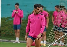 Yuri Berchiche vuelve a entrenar con el grupo