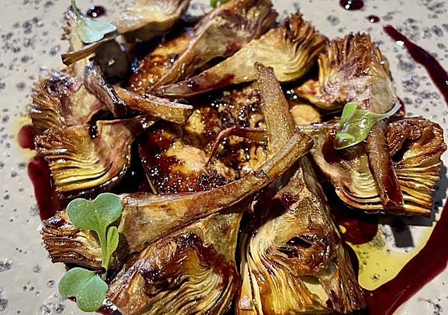 Alcachofas con foie fresco Keia.