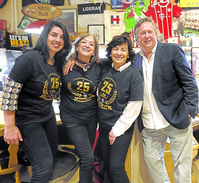 Vanesa Pérez, María Loizaga, Itziar Epalza y Roberto Ruiz.