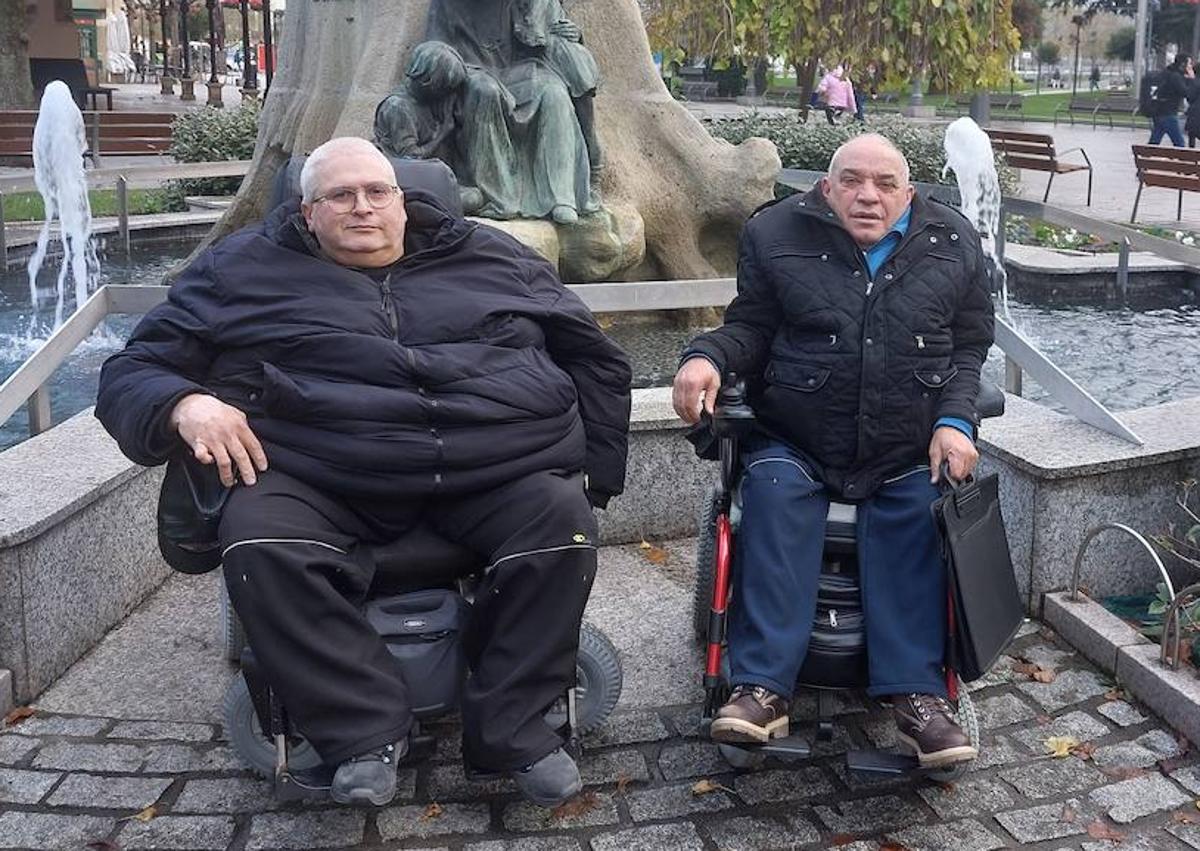 Imagen secundaria 1 - Iñaki Blanco deja un gran legado de accesibilidad en Santurtzi