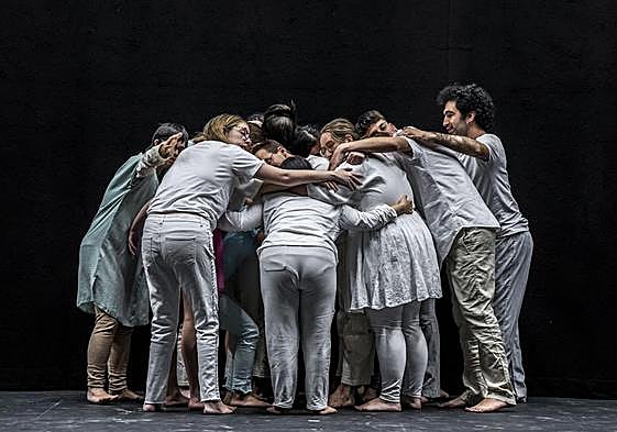 Un momento del espectáculo de danza ideado por Arai.