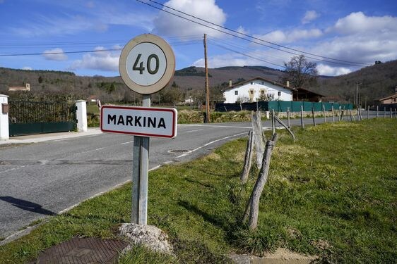 El concejo de Markina, en Zuia, también decidió su disolución, aunque finalmente dio marcha atrás