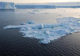Las masas de hielo de la Antártida están en niveles mínimos.