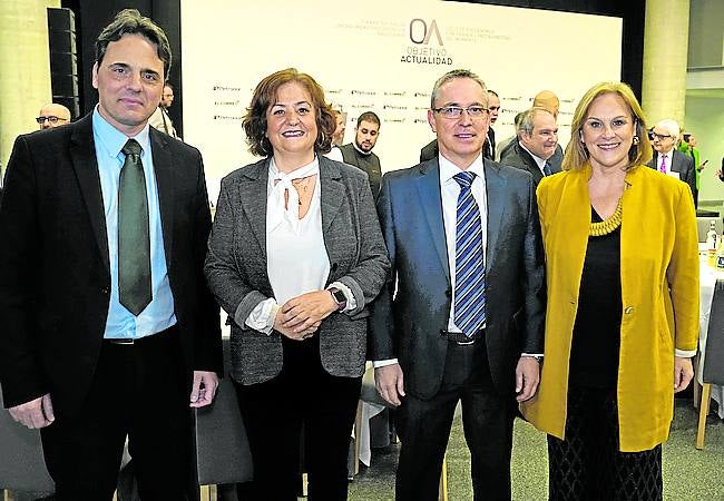 Santiago Barrueco, Carmen Manrique, Óscar Villasante e Itxaso Atutxa. 