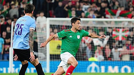 La batuta de Guevara, el pase de Gorosabel y el gol anulado a Sola con la Euskal Selekzioa