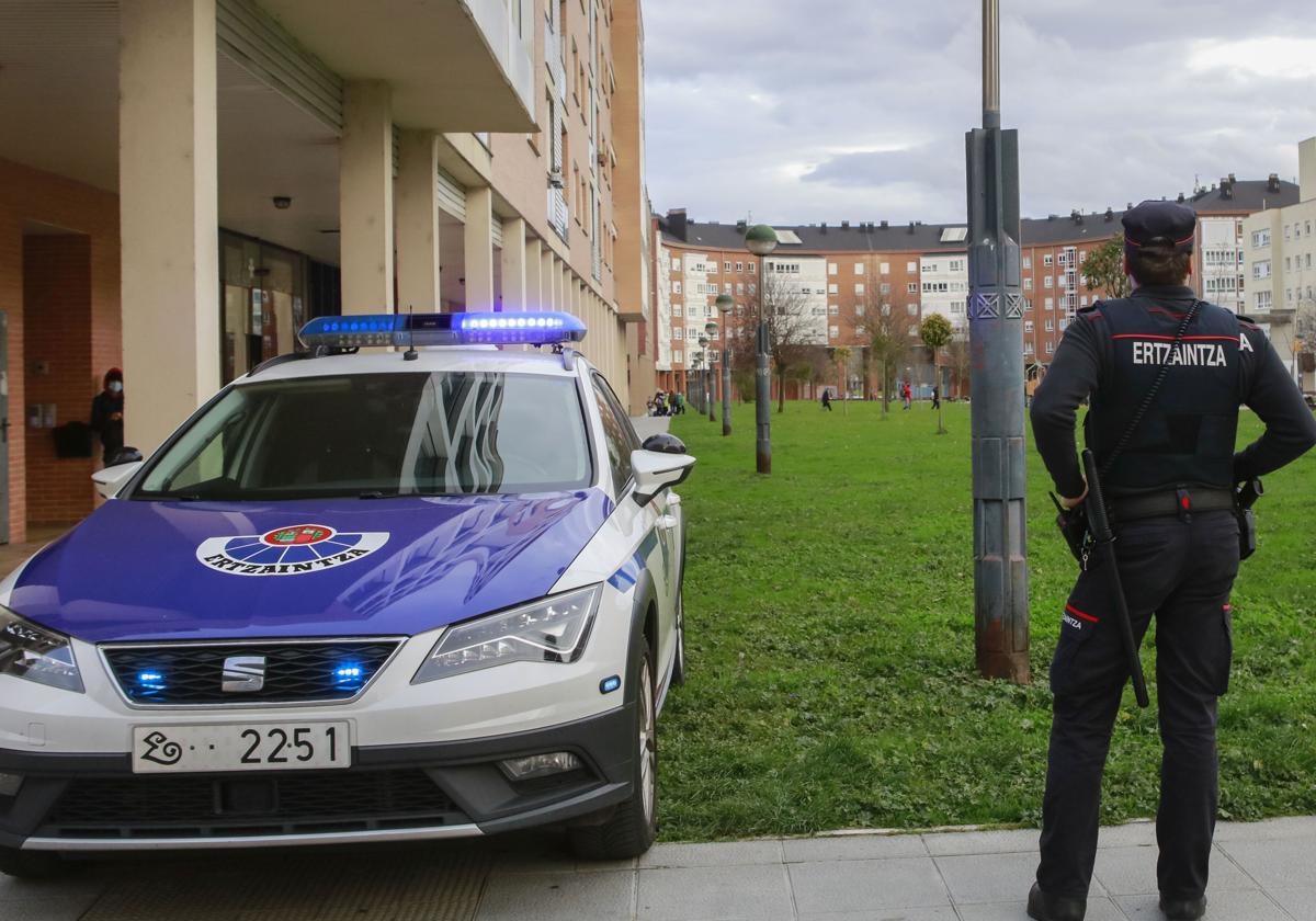 Detenido en Rivabellosa cuando circulaba con un coche robado en un taller de Astigarraga