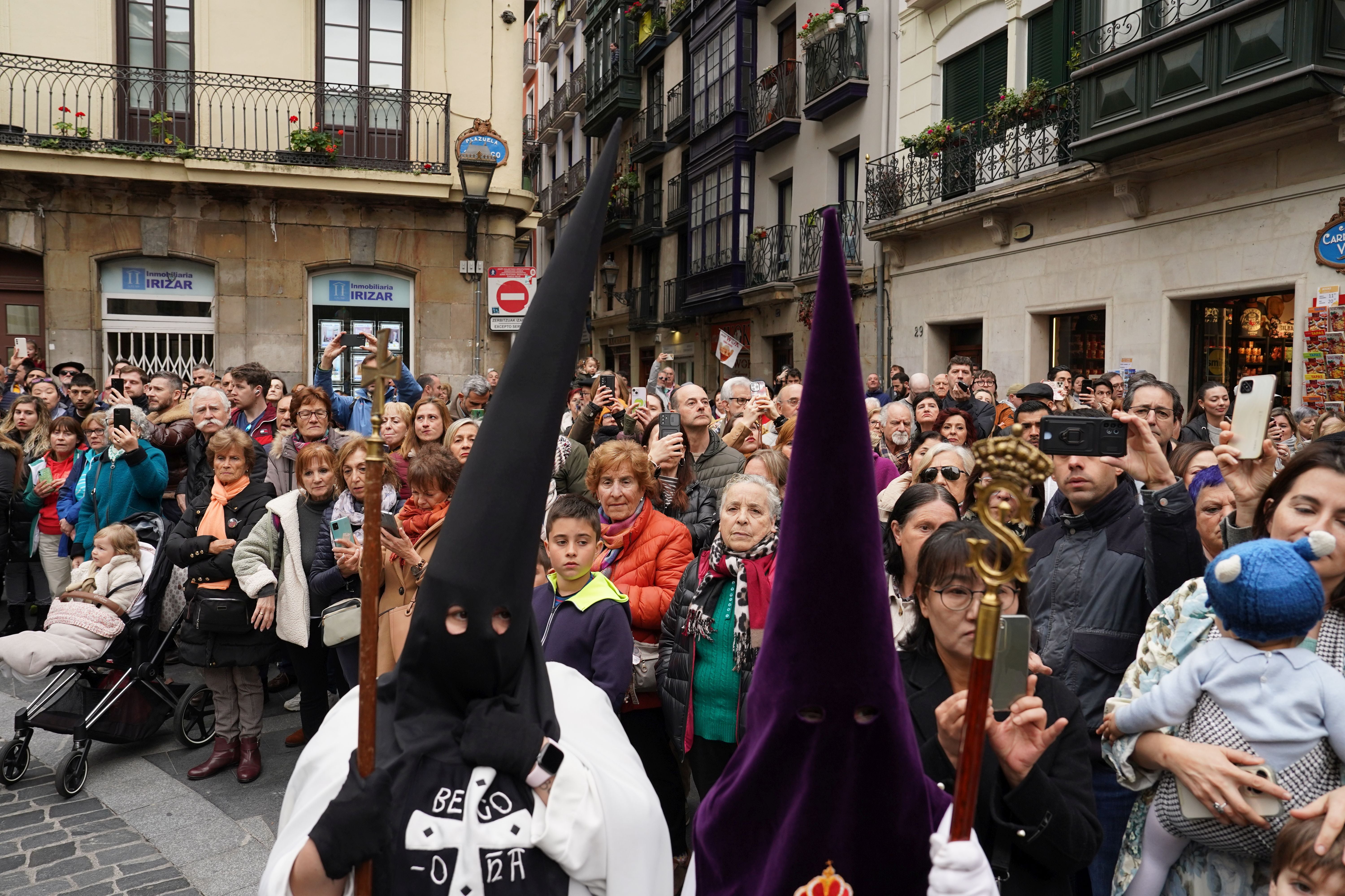 La Procesión de la Luz y la Resurreción despide la Semana Santa