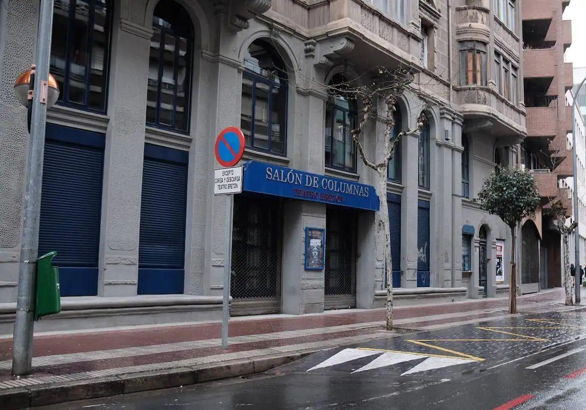 Los hechos han ocurrido en el entorno del salón de columnas de avenida de Portugal, en Logroño.