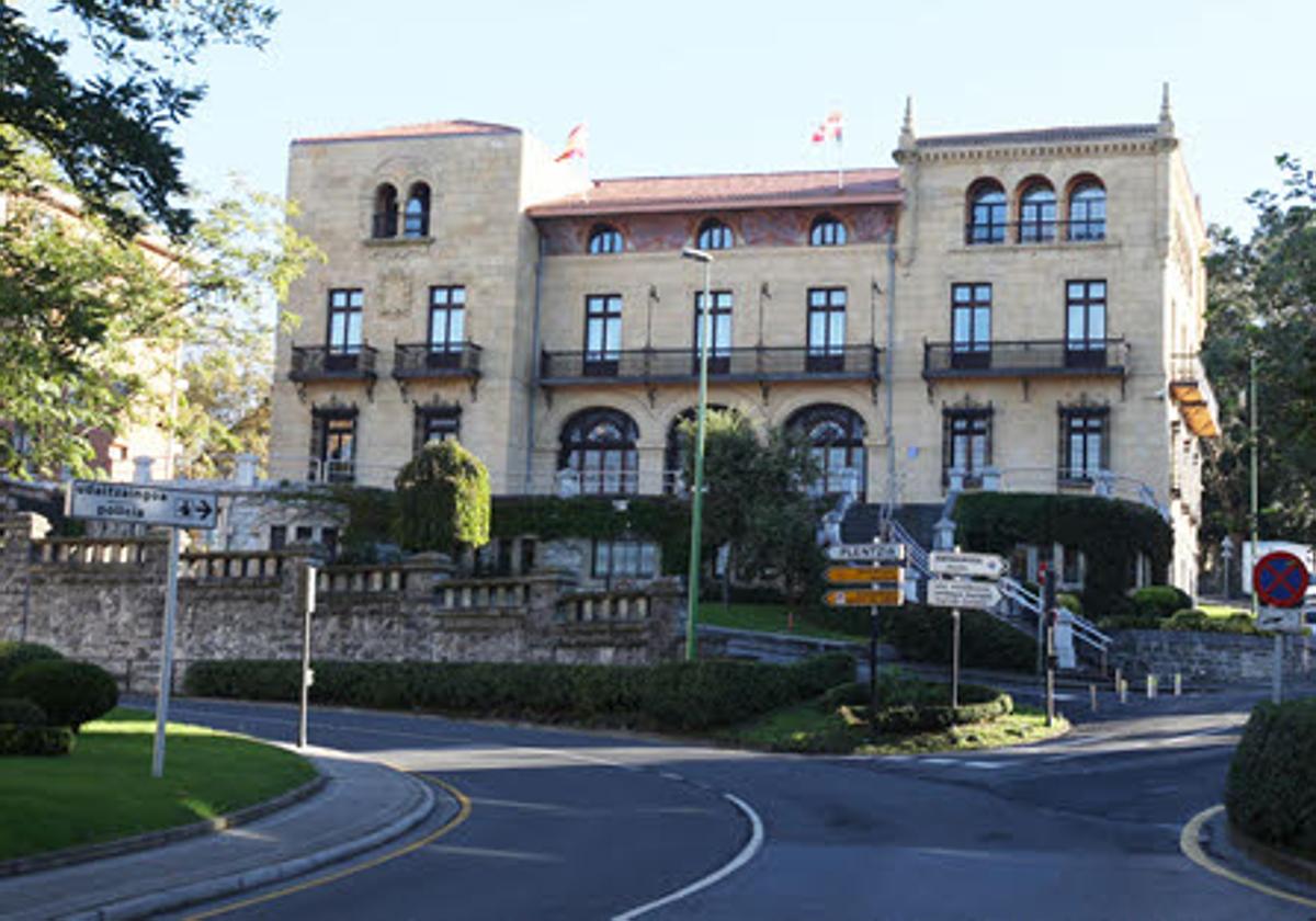 Vista del Ayuntamiento de Getxo.