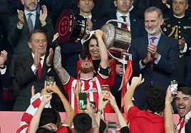 La prensa internacional recoge la victoria del Athletic tras «40 años de sequía»