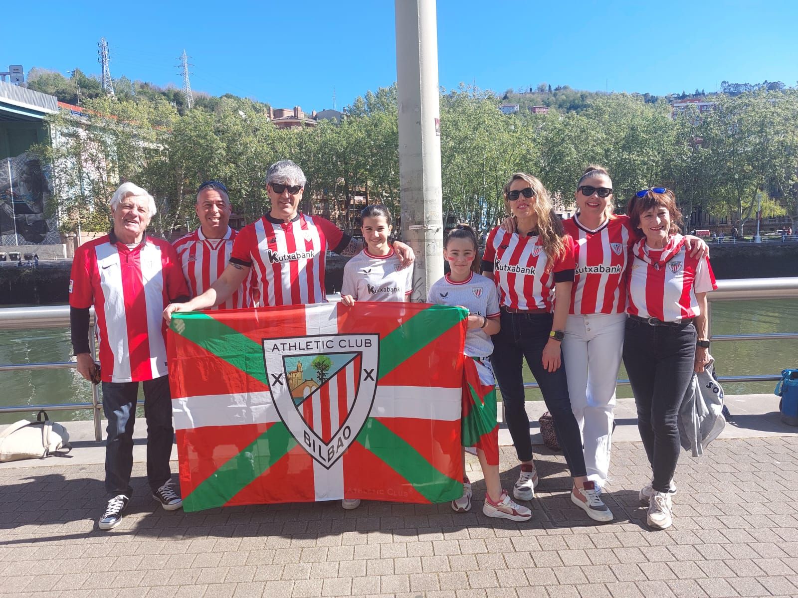 Las imágenes de la fiesta de la gabarra en Bilbao