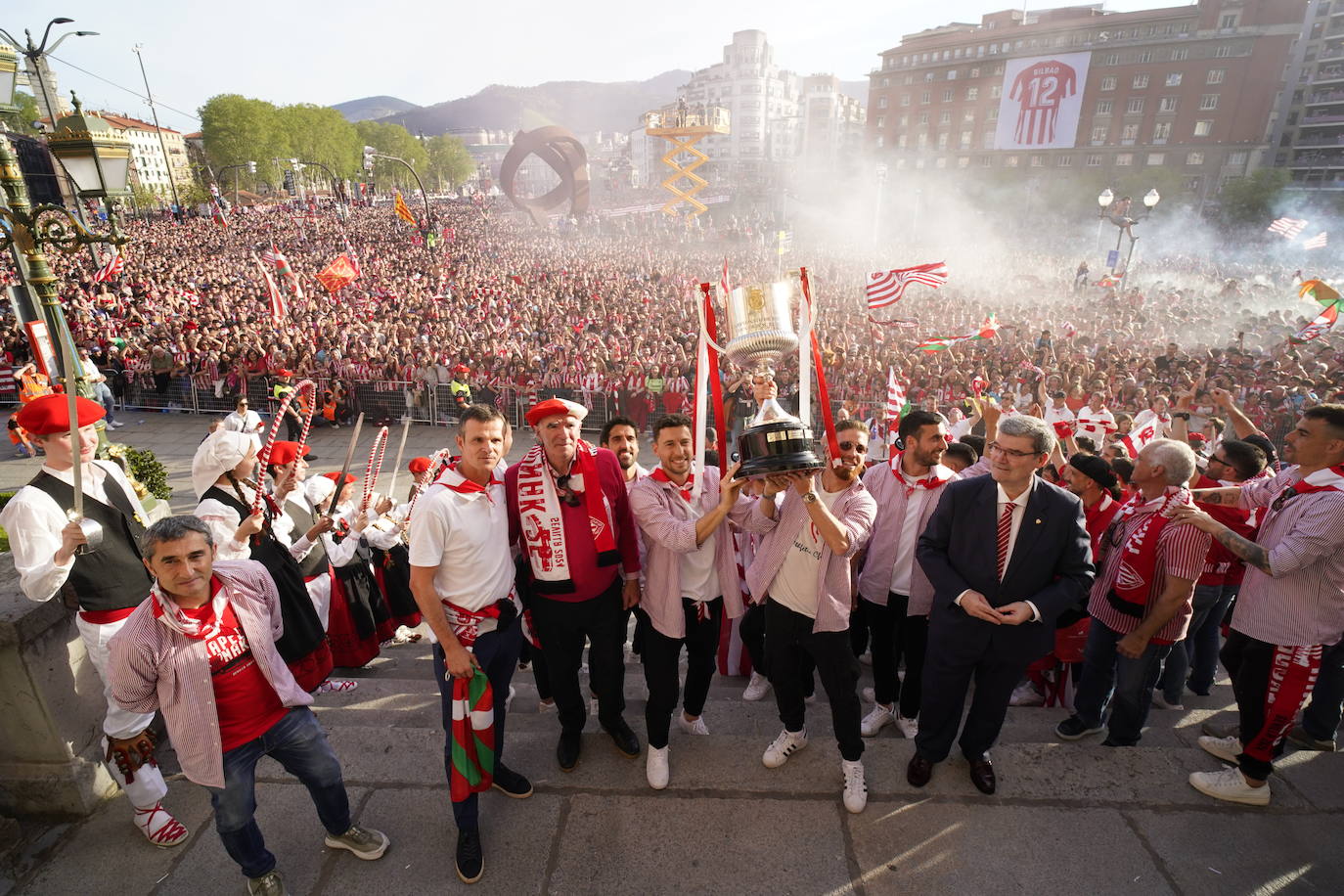 Fotos | Así ha sido el recibimiento en el Ayuntamiento