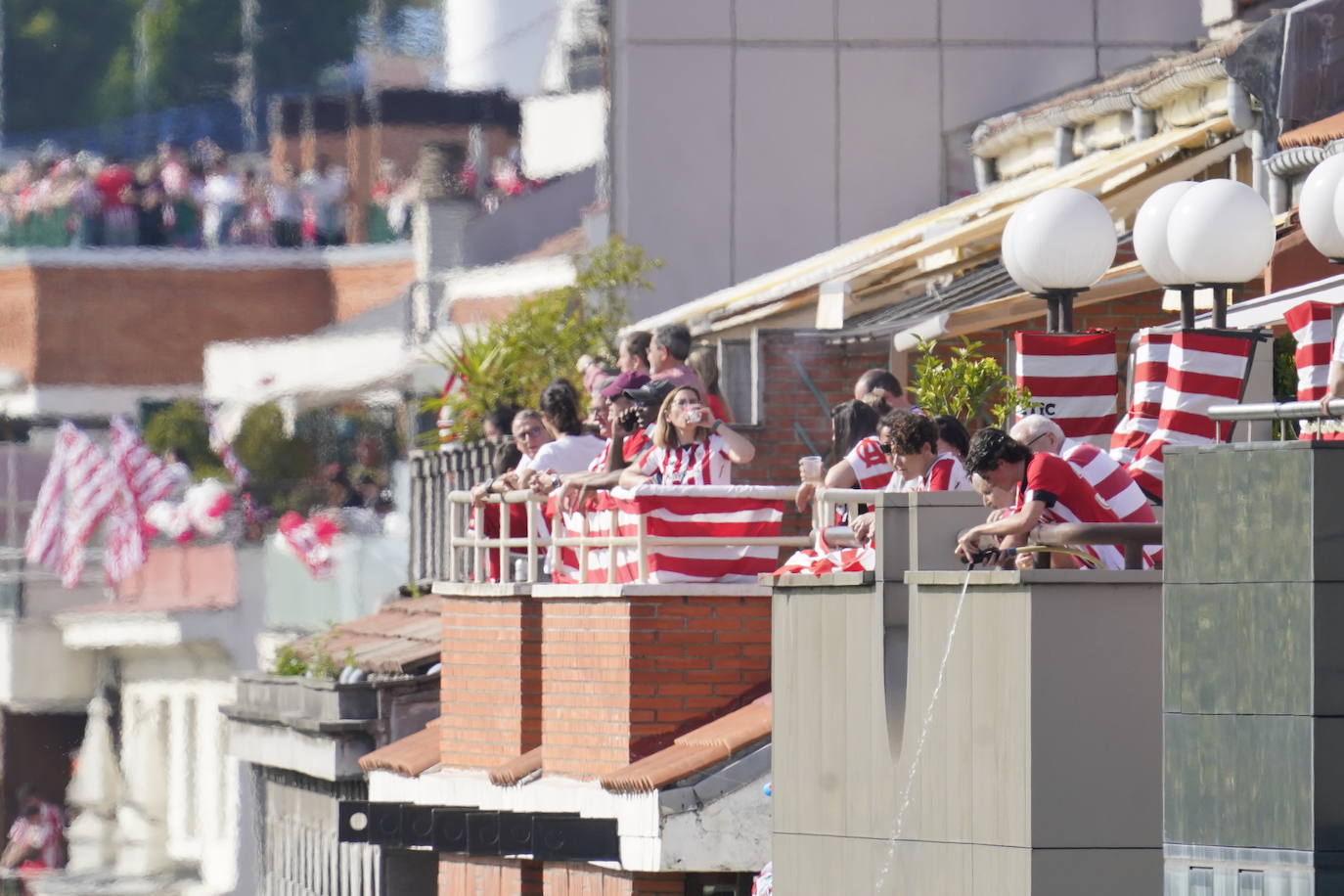 Las imágenes de la fiesta de la gabarra en Bilbao