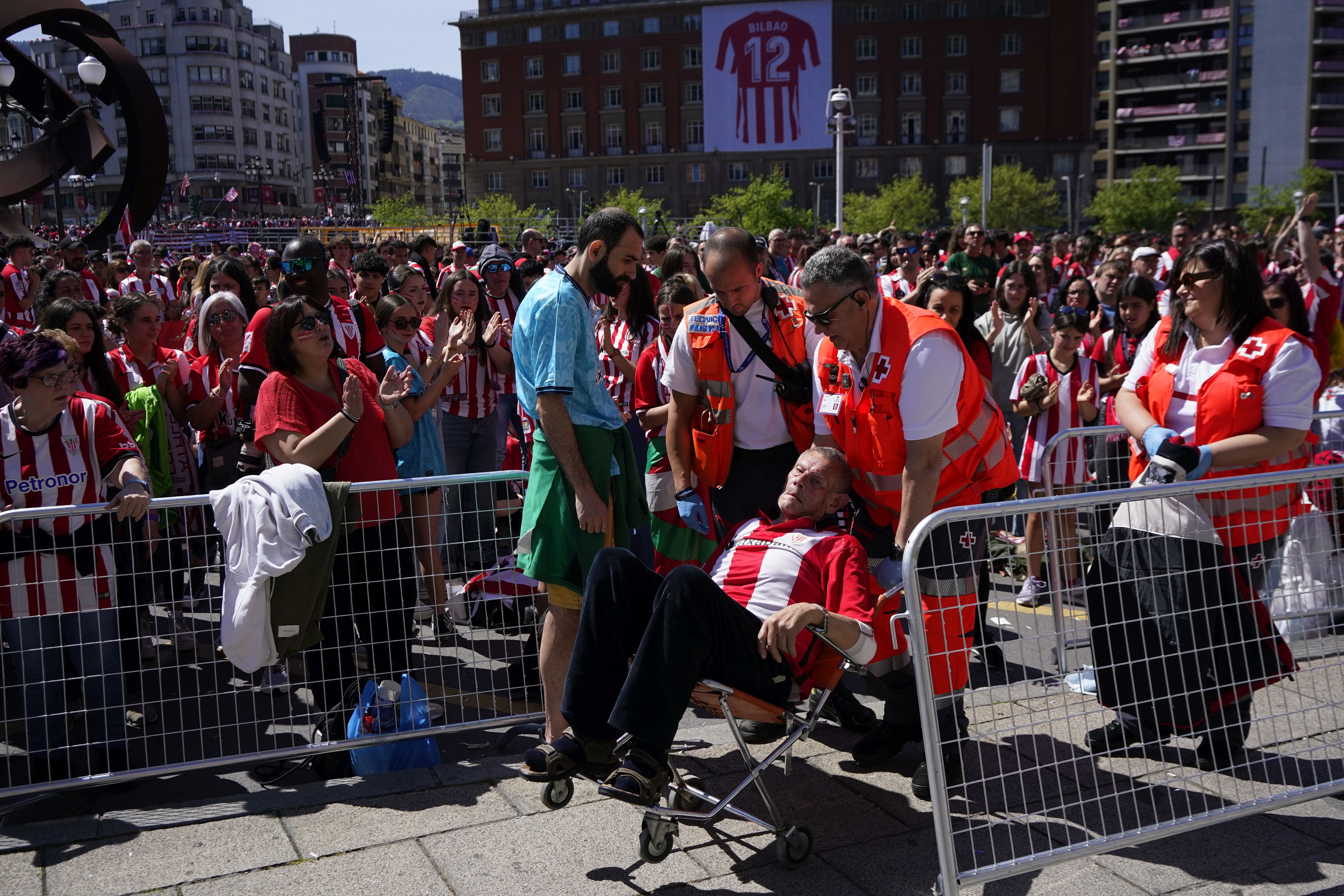 Las imágenes de la fiesta de la gabarra en Bilbao