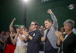 Otegi pide a las bases de Podemos y Sumar que «concentren» el voto en Bildu