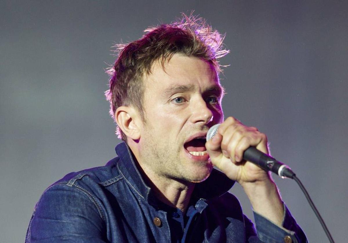 El cantante de Blur se cabrea con el público en Coachella y esta es su reacción