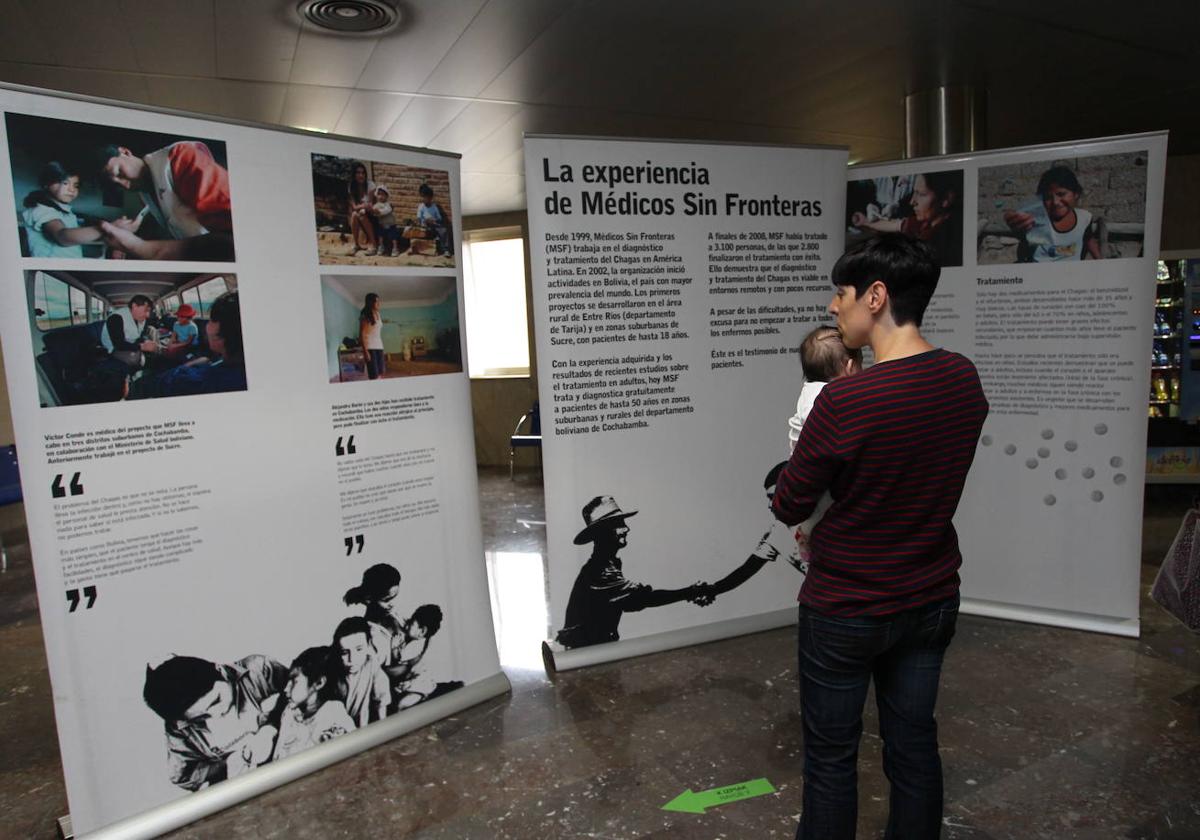 Una exposición de Médicos sin Fronteras.