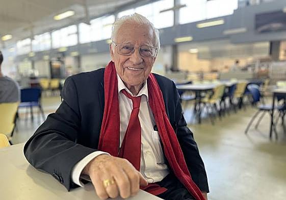 El padre Ángel ofrecerá la charla 'Nuestros preferidos: los pobres'.