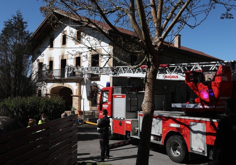 Caserío donde se ha producido el incendio.